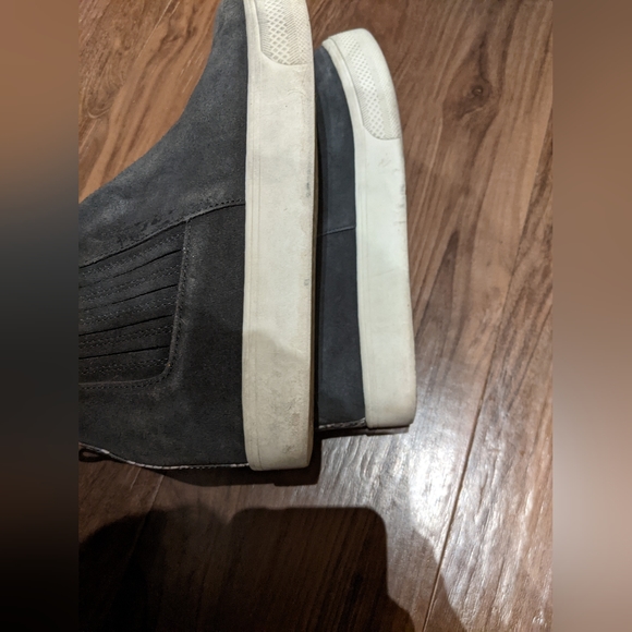 Dolce Vita - Wylee Slip On Wedge Chelsea Bootie Sneakers - Size 7.5 (Grey Suede) - Picture 13 of 16